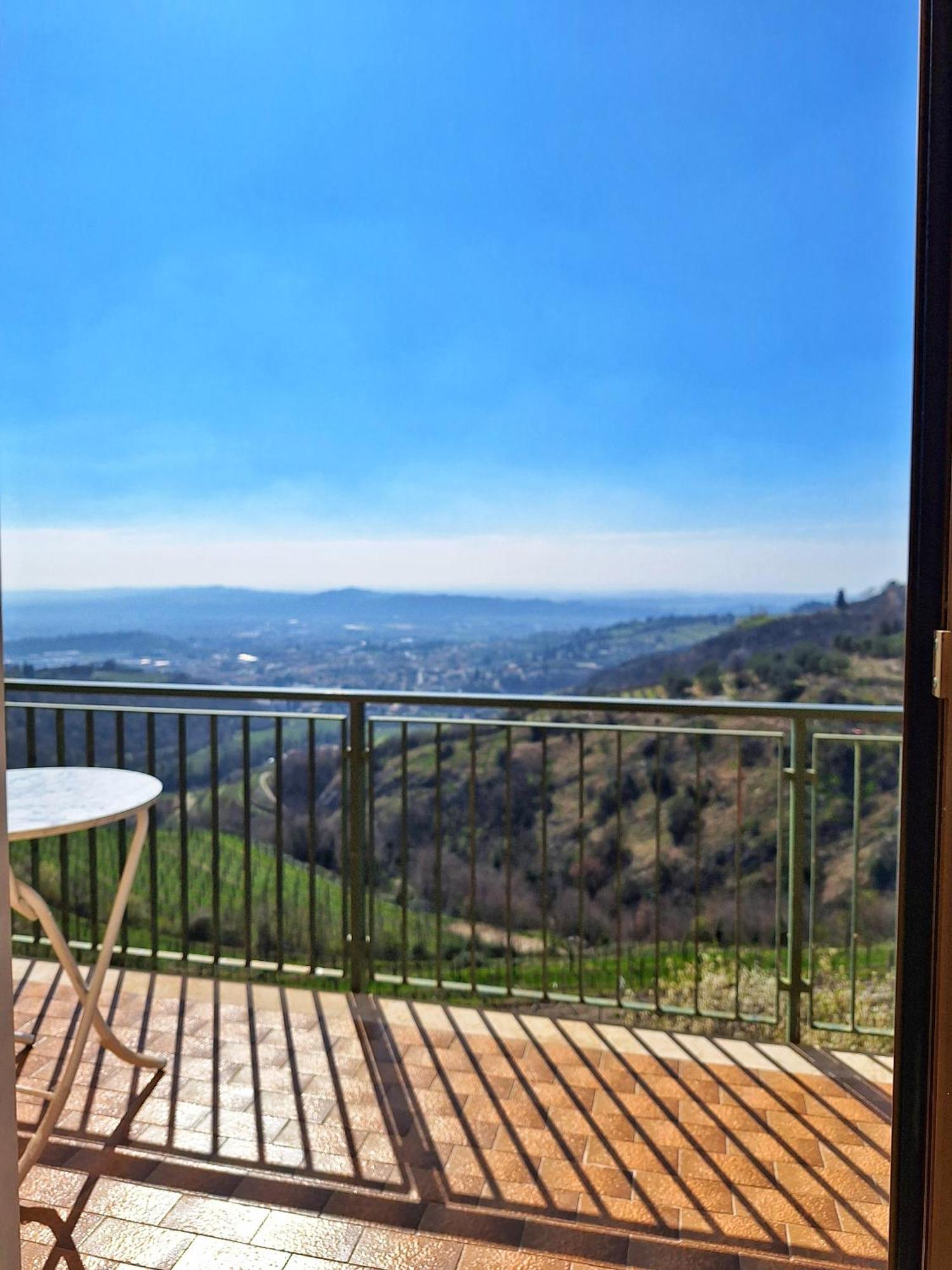 Vila La Casa Di Lilly SantʼAmbrogio di Valpolicella Exteriér fotografie